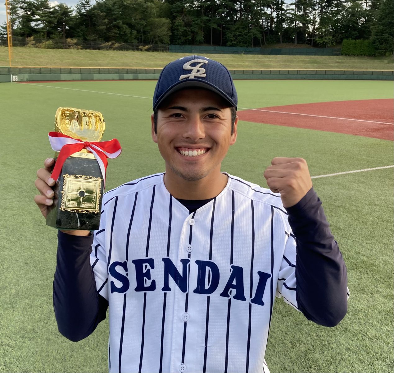 硬式野球部】秋季リーグ戦 優勝！最終節 対 東北福祉大学 - トピックス